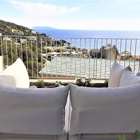 Vakantiehuis Nepita Erbalunga (Corsica)